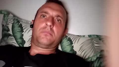 Nick online show from November 9, 8:18 pm