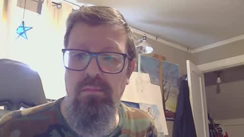 Snapshot of figuredraw chatting on February 23, 6:38 pm figuredraw online show from February 23, 6:38 pm