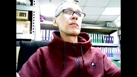 Snapshot of filip61322 chatting on March 12, 10:48 am Filip online show from March 12, 10:48 am