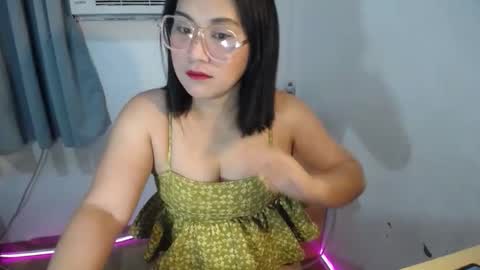 Snapshot of filipina_jess chatting on January 11, 5:40 pm filipina_jess online show from January 11, 5:40 pm