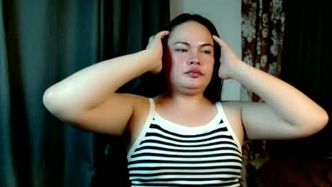 Snapshot of filipina_oh_carol chatting on June 29, 10:15 am miss carol online show from June 29, 10:15 am