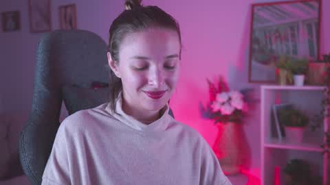 Snapshot of filipinaadams chatting on December 14, 12:01 pm cap and Lana  online show from December 14, 12:01 pm