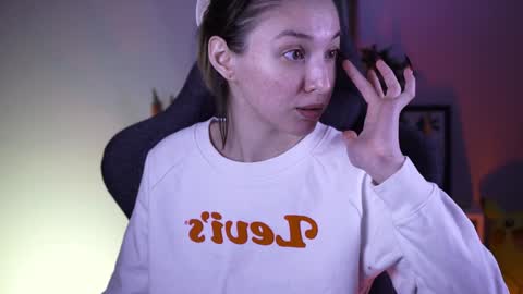 Snapshot of filipinaadams chatting on December 26, 11:32 am cap and Lana  online show from December 26, 11:32 am