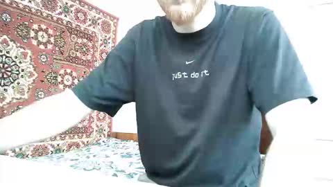 Whitechocolate online show from May 28, 8:00 am
