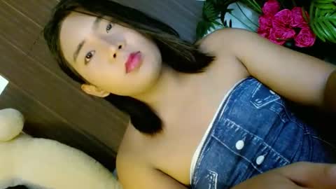 Snapshot of fin_lust chatting on February 4, 5:13 am Cassandra Madrigal online show from February 4, 5:13 am