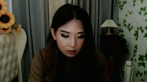 Snapshot of fin_lust chatting on February 7, 9:18 pm Cassandra Madrigal online show from February 7, 9:18 pm