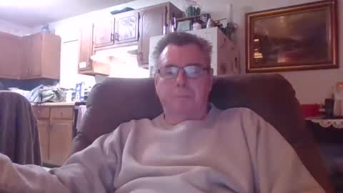 finderfiner online show from May 7, 5:57 am