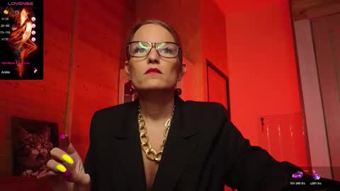 Lady online show from January 31, 7:11 pm