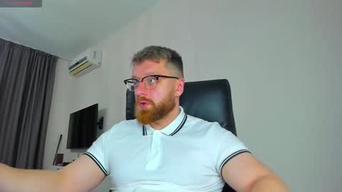 FindomGuyXXX online show from March 22, 12:08 pm