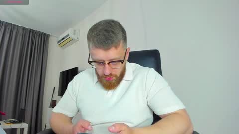 FindomGuyXXX online show from March 30, 3:02 pm