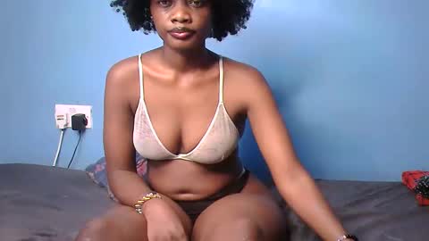 fine_ass24 online show from May 23, 7:29 pm
