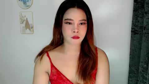 Jasmine online show from April 3, 9:57 pm