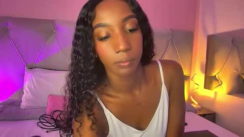 Fiorela Lenin  online show from March 6, 6:15 pm