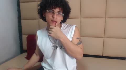 Snapshot of fire_boy69 chatting on October 6, 3:31 pm fire_boy69 online show from October 6, 3:31 pm
