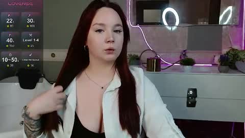 fire_emily online show from May 19, 1:11 am