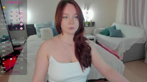 fire_emily online show from June 11, 1:05 am