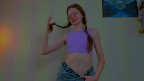 Snapshot of fire_luna chatting on March 15, 5:46 am fire_luna online show from March 15, 5:46 am