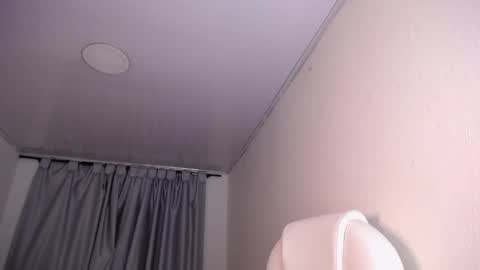 Princess Tianna  online show from December 7, 2:20 am