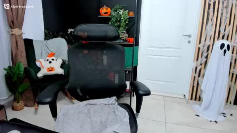 Kallisy online show from October 31, 10:11 pm