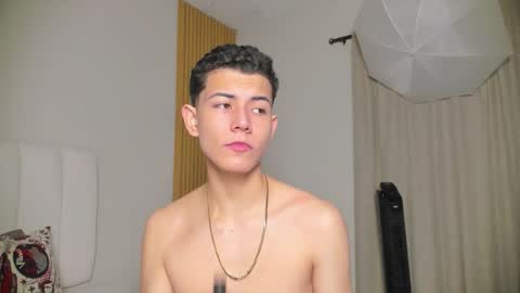 Nicolas online show from November 18, 12:53 pm