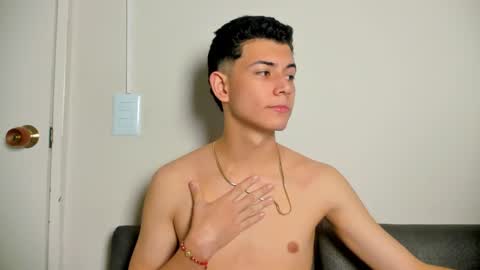 Nicolas online show from December 21, 2:57 pm