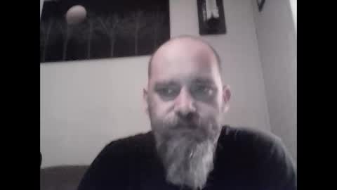 Snapshot of fireprince1977 chatting on April 21, 1:42 am Brad online show from April 21, 1:42 am