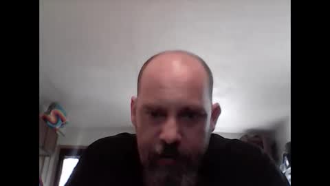 Snapshot of fireprince1977 chatting on May 14, 10:27 pm Brad online show from May 14, 10:27 pm