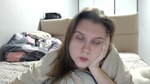 Snapshot of firststarsara chatting on February 6, 7:18 pm Sara online show from February 6, 7:18 pm