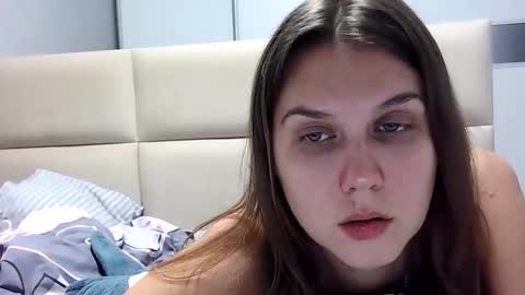 Snapshot of firststarsara chatting on October 5, 7:01 pm Sara online show from October 5, 7:01 pm