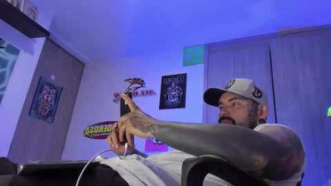 fisherrman666 online show from February 14, 1:57 am