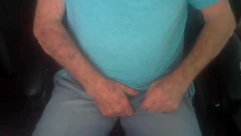 Snapshot of fithairymature chatting on October 13, 2:39 pm fithairymature online show from October 13, 2:39 pm