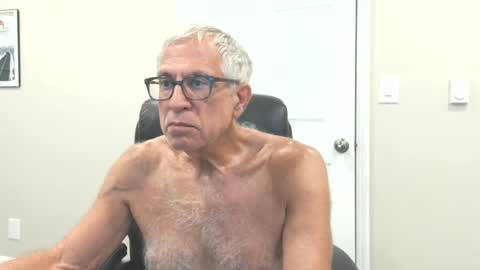 Snapshot of fitman999 chatting on July 2, 5:52 pm Jon online show from July 2, 5:52 pm