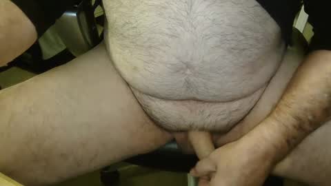 Snapshot of fixinto69 chatting on January 8, 10:06 pm Fixinto69. Bi-oral and married online show from January 8, 10:06 pm