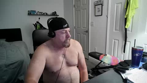 Snapshot of flaguy3233 chatting on February 13, 1:15 pm Florida guy online show from February 13, 1:15 pm