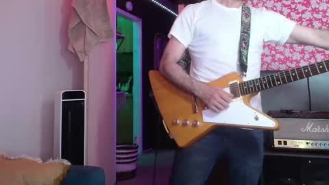 Flannel Dong online show from October 3, 5:37 am