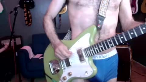 Flannel Dong online show from October 19, 5:30 am