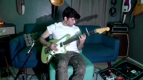 Flannel Dong online show from October 24, 3:25 am