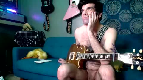 Flannel Dong online show from December 2, 7:47 am