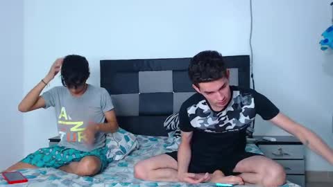 Steven and Daniel online show from March 30, 6:53 pm