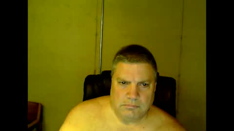 Snapshot of fletch32 chatting on December 29, 3:54 am jd online show from December 29, 3:54 am