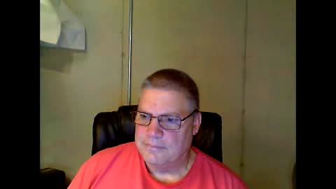 Snapshot of fletch32 chatting on October 11, 2:22 am jd online show from October 11, 2:22 am