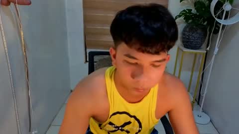 fletcher_dior23 online show from November 20, 5:07 am