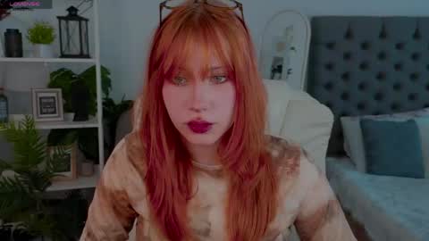 fleur_fox online show from May 31, 9:38 am
