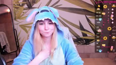 FlexiMona online show from February 14, 9:22 pm