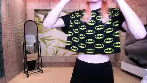 FlexiMona online show from May 23, 8:46 pm