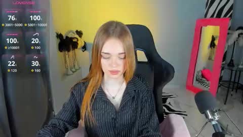 Flexyfoxy online show from February 28, 4:19 pm