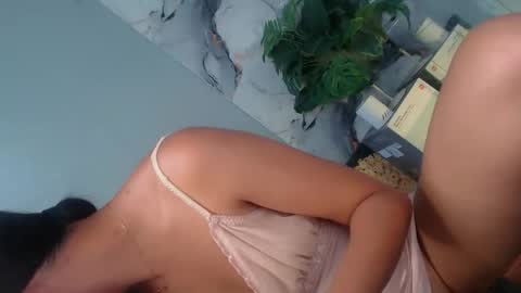 Suzy online show from March 11, 1:39 pm