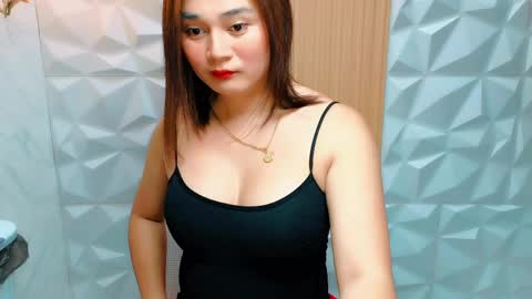 ASHLY online show from April 4, 6:00 am