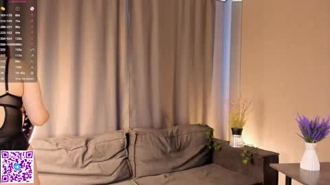 Doloras online show from October 14, 6:25 am