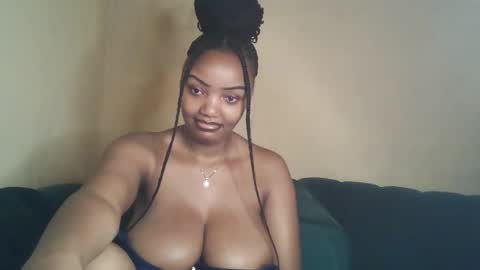 flirtymimie online show from February 20, 9:43 am